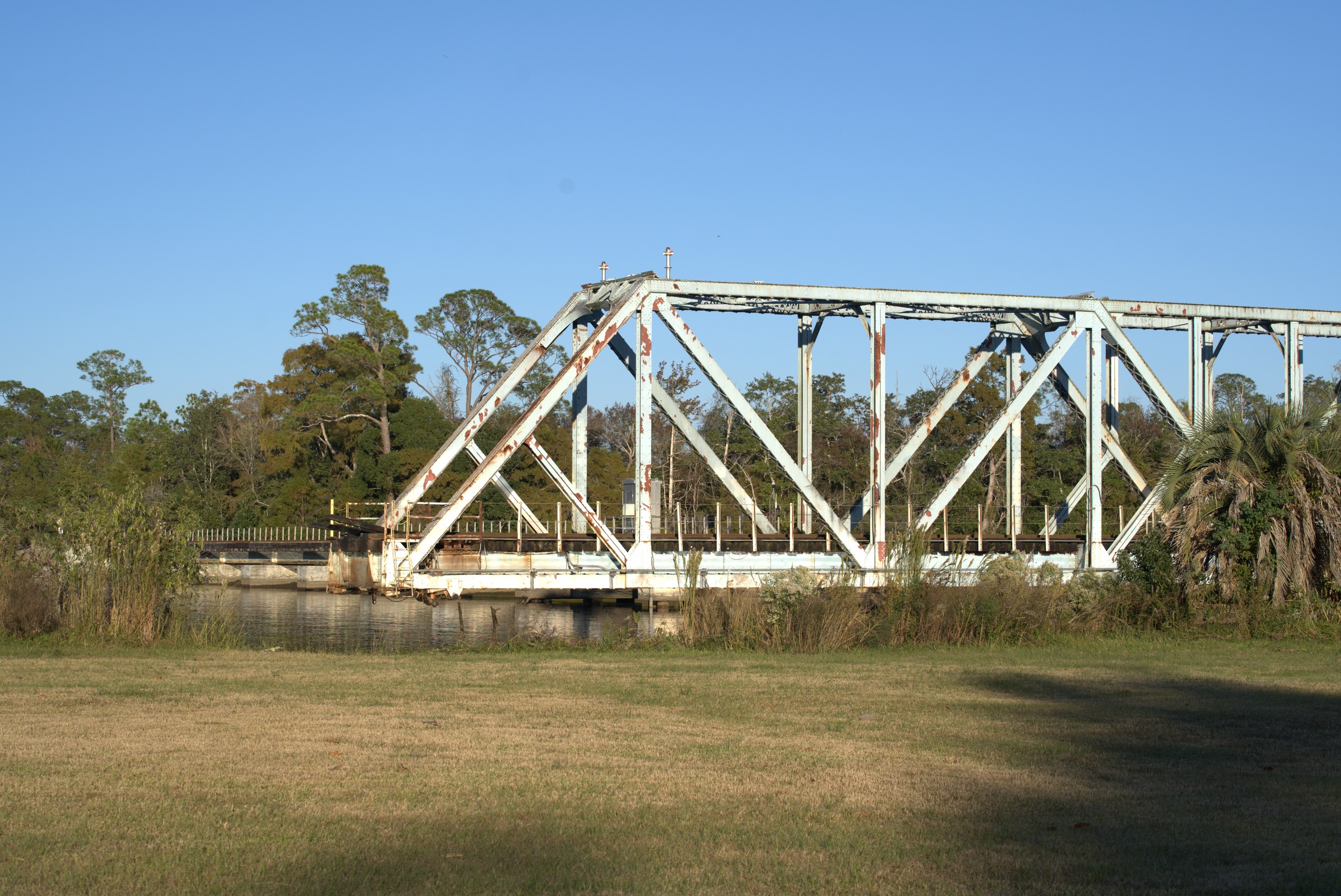 Railroad bridge crossing the Blackwater River in Milton, Florida
